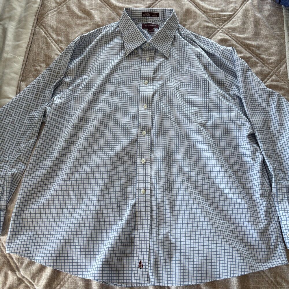 Nordstrom: Men's Dress Shirt White/Blue Grid Design Size 18.5-35